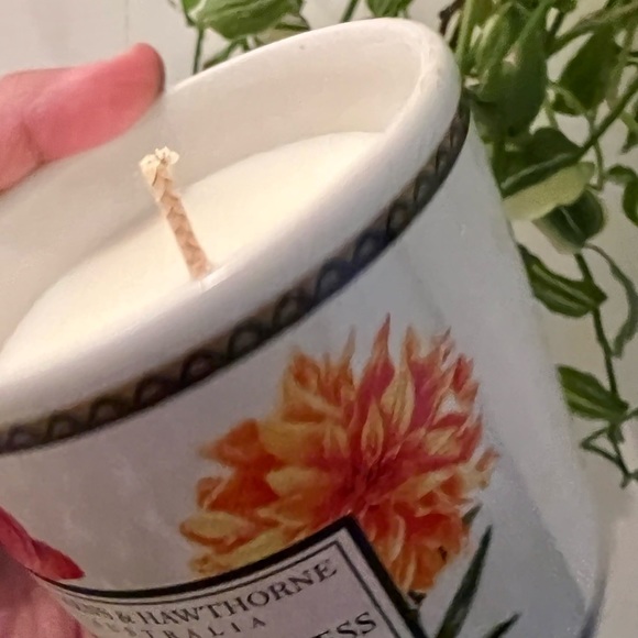 Candle - Picture 11 of 16